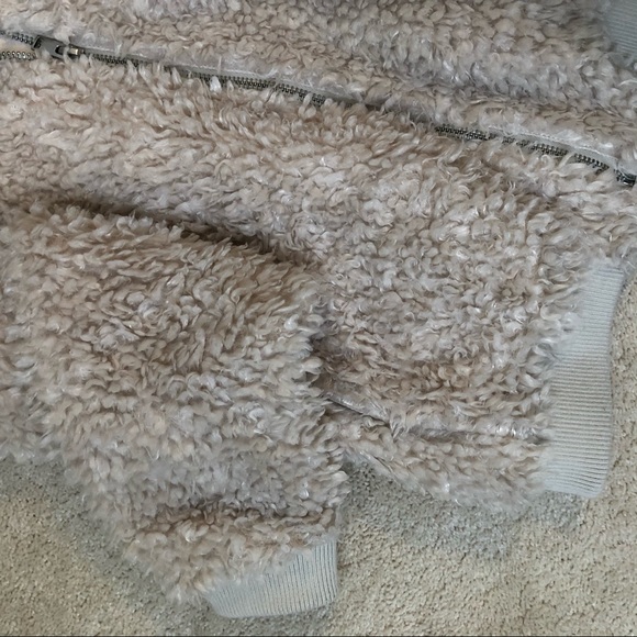 Teddy Bear Bomber - Picture 2 of 4